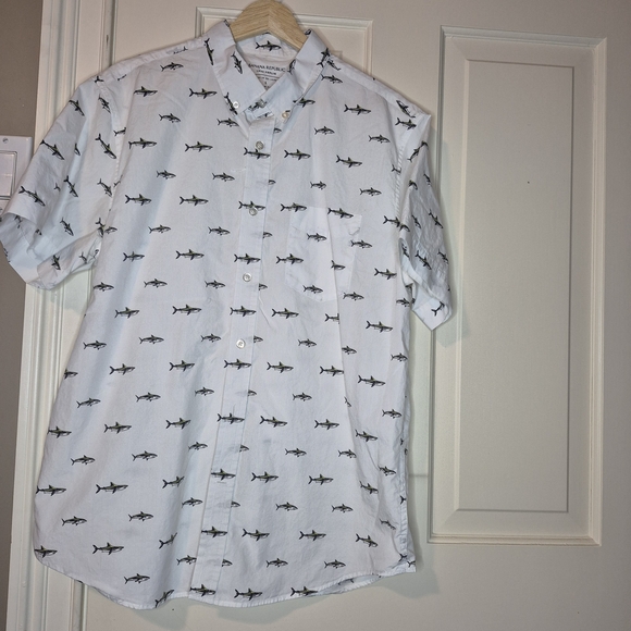 Banana Republic Other - Men's White Shark Print Shirt